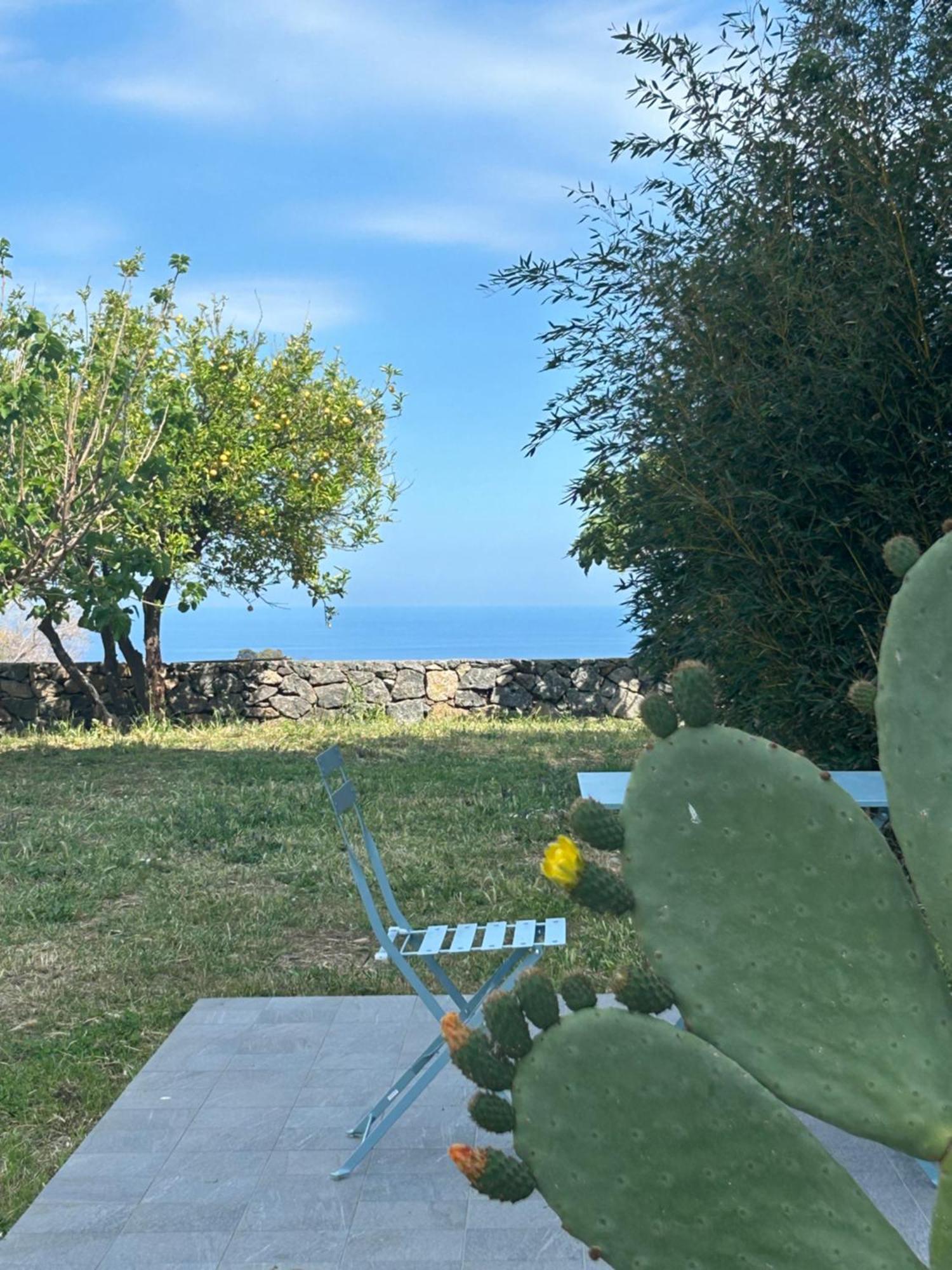 Vista Mare Etna Leilighet Acireale Eksteriør bilde
